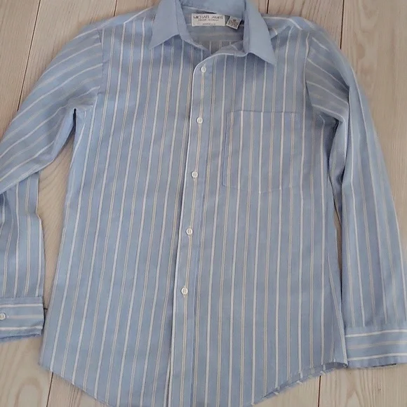 6 Misc. Boys Dress Shirts - Picture 3 of 13